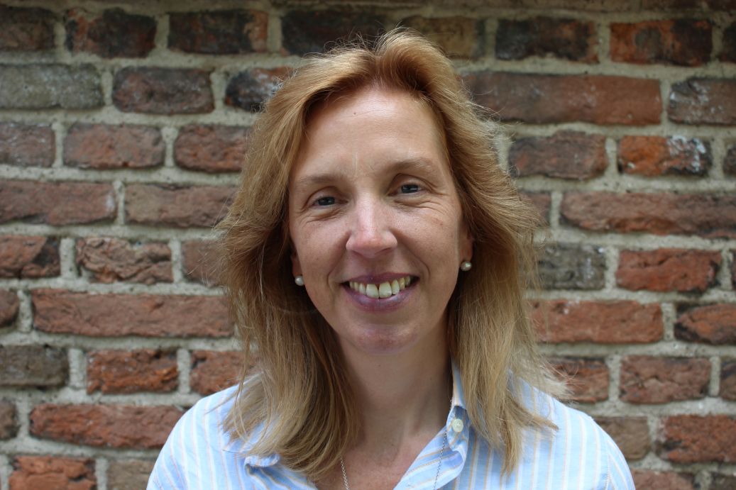 2e advent o.l.v. ds. Susanne van der Sluijs 2e advent o.l.v. ds. Susanne van der Sluijs
