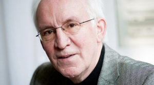 Bram Grandia, lezing over 100 jaar kerk en vrede